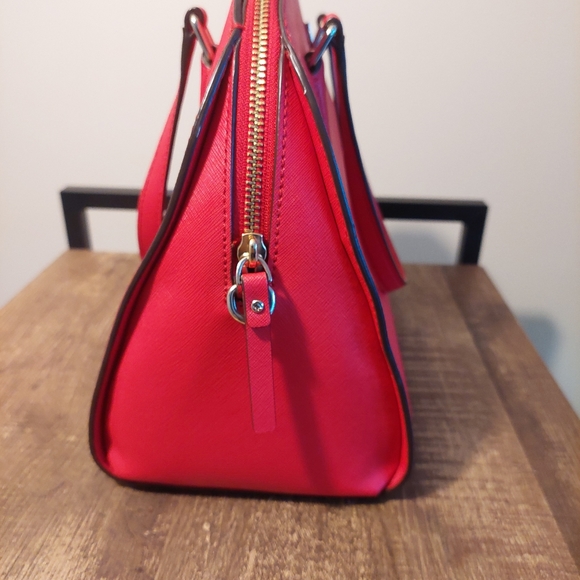 SOLD Kate Spade handbag - Picture 4 of 9